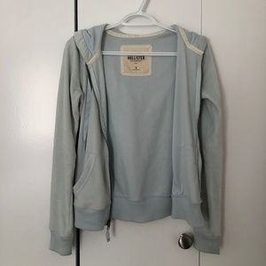 HOLLISTER, size small, colour baby blue